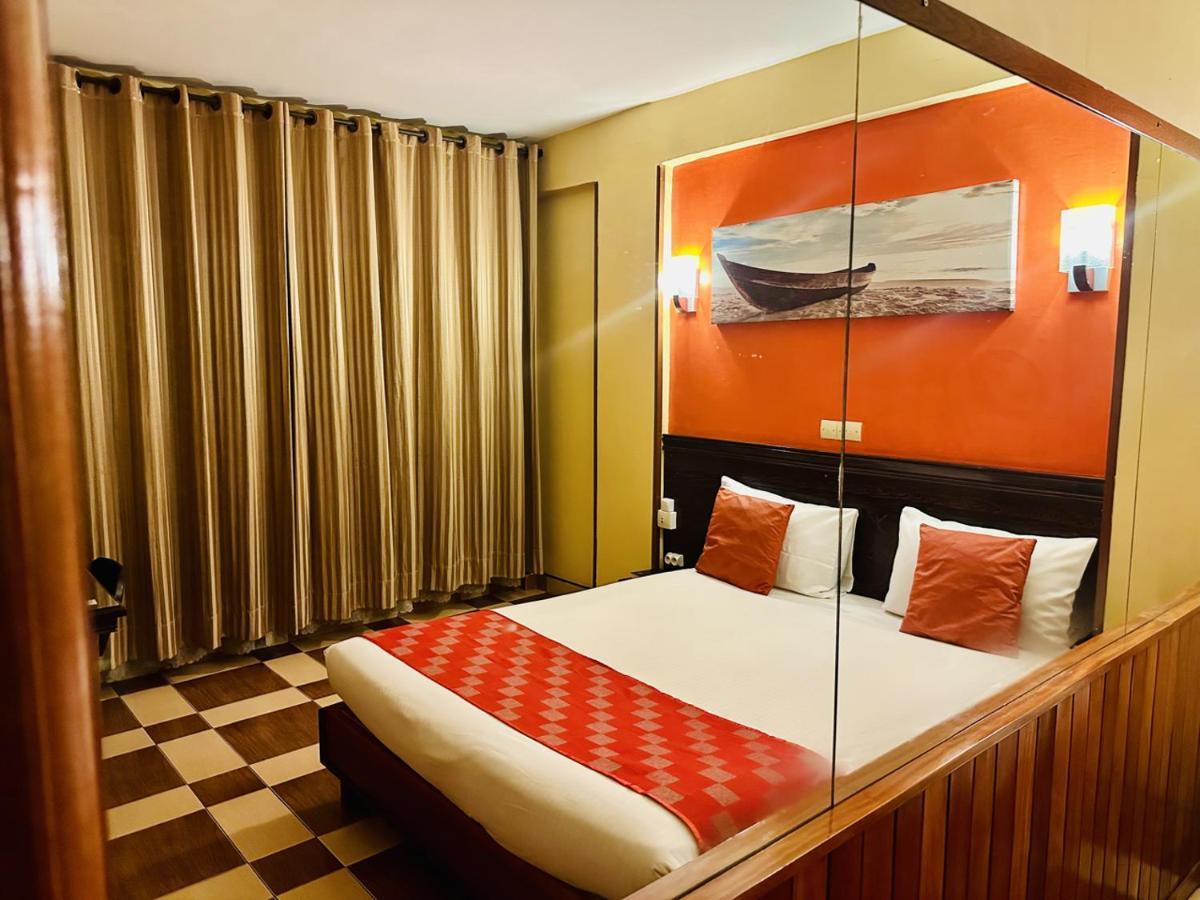 Yaahot Hotell Yaoundé Exteriör bild