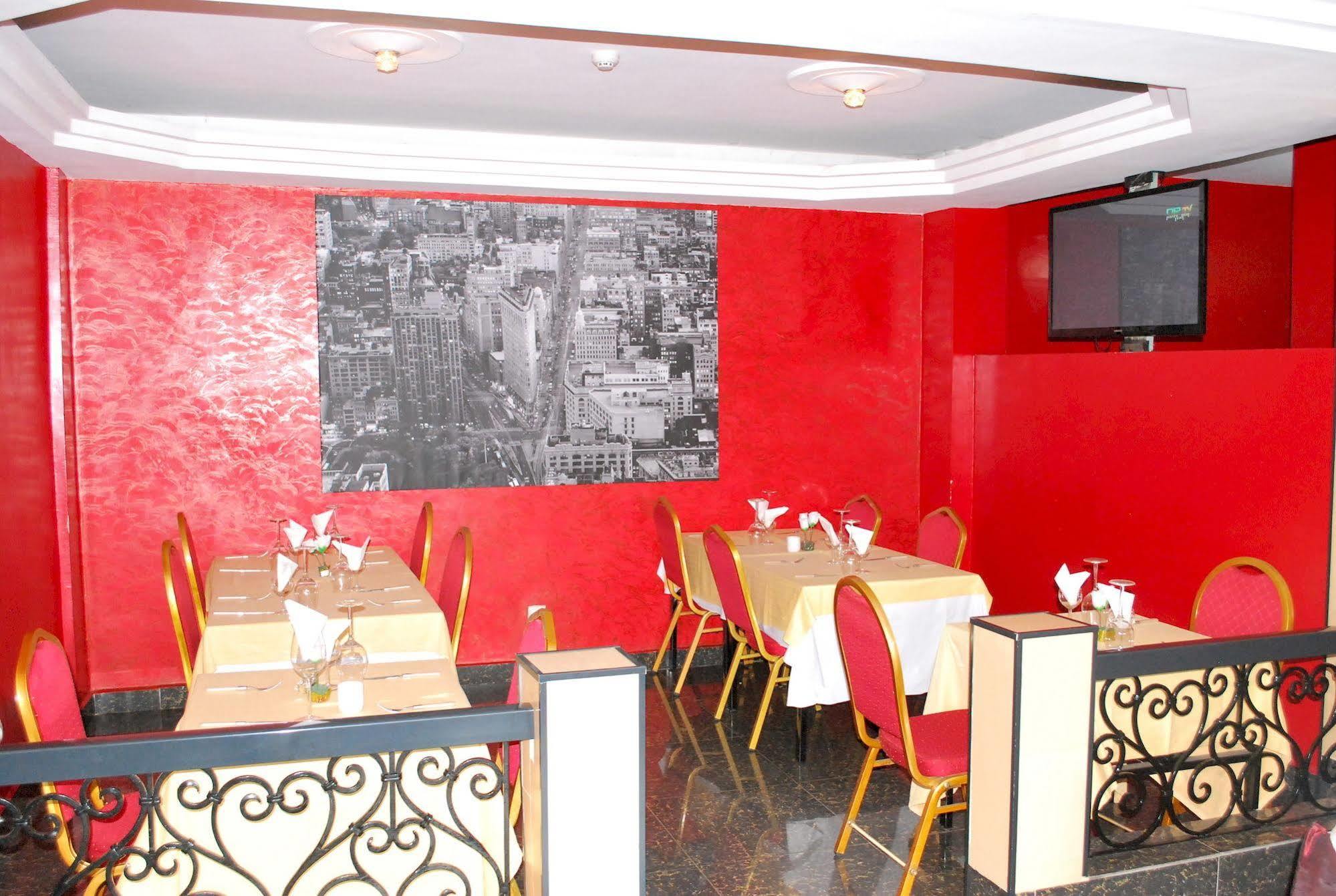 Yaahot Hotell Yaoundé Exteriör bild